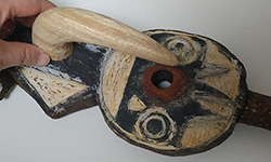 ブワ族マスク6 – 色を塗る